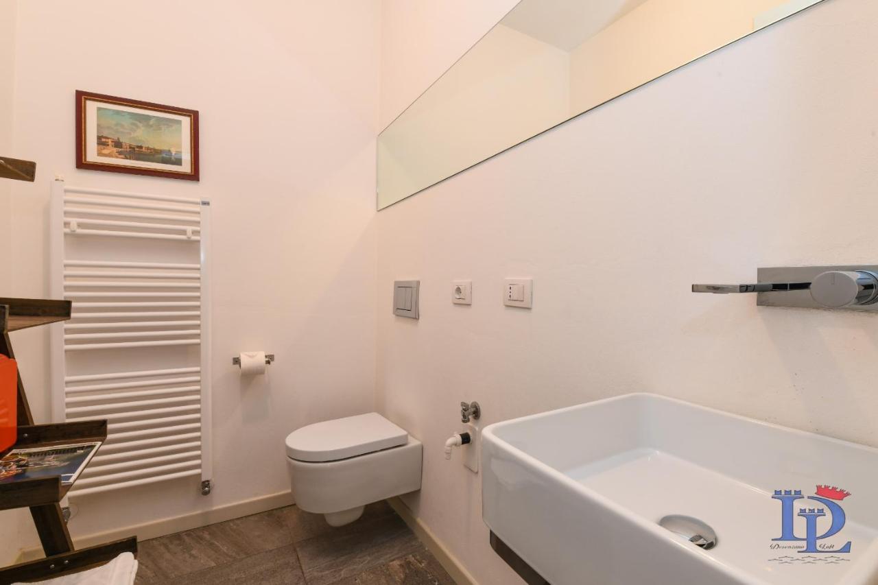 Desenzanoloft Official Partner Marriott Homes & Villas - Oscar Luxury Suite Дезенцано-дель-Гарда Экстерьер фото